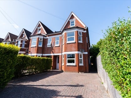 4 Bed Maisonette, Landguard Road, SO15