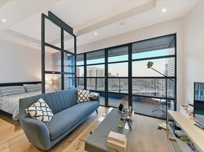 Studio Flat, Grantham House, E14