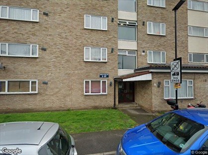 Room in a Shared Flat, Hampton Road East, TW13