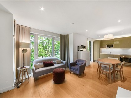 Studio Flat, Victory Place, SE17