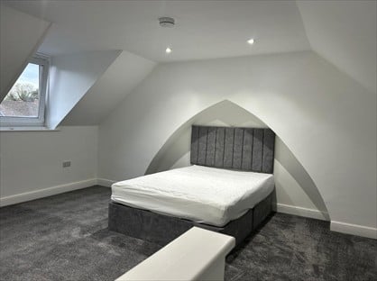 Room in a Shared House, Rugby Road, LE10