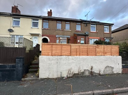 3 Bed Semi-Detached House, Hillrise, NP4