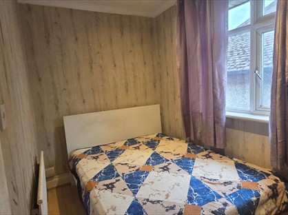 Room in a Shared Flat, Oxford Road, UB9