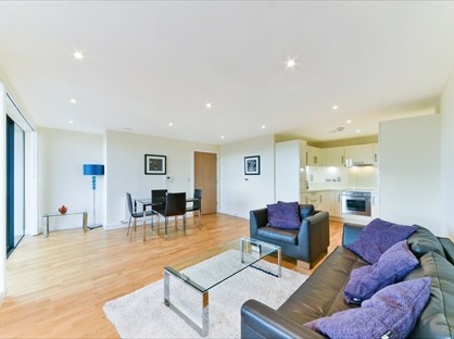 2 Bed Flat, Arc House, SE1