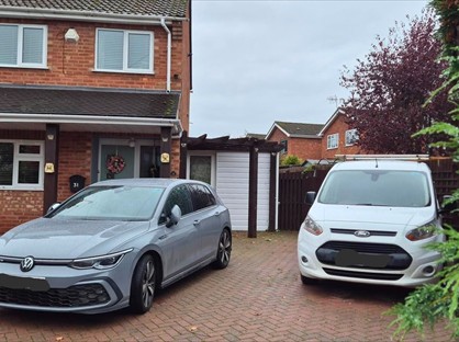 3 Bed Semi-Detached House, Summerfield Road, WR14