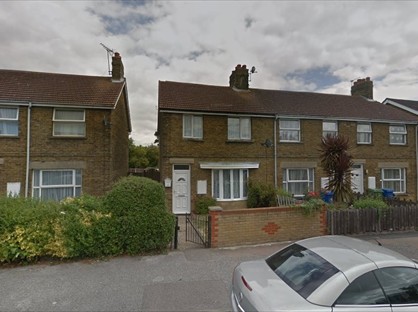 Studio Flat, Vincent Gardens, ME12