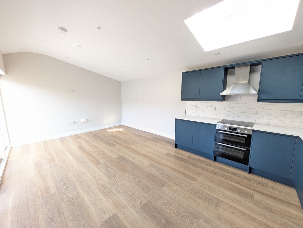 Additional image 5 of 2 Bed Semi-Detached House, Elm St, CB1, N1 7GU