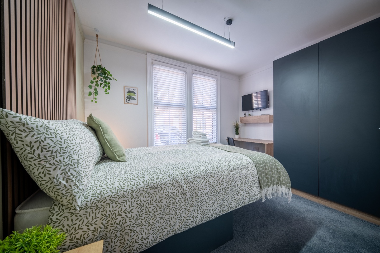 4 Bed Terraced House, Grasmere Street, LE2