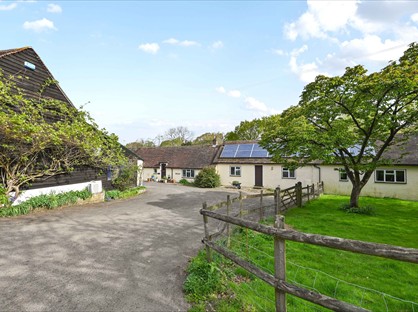 3 Bed Bungalow, Powder Mill Lane, TN4