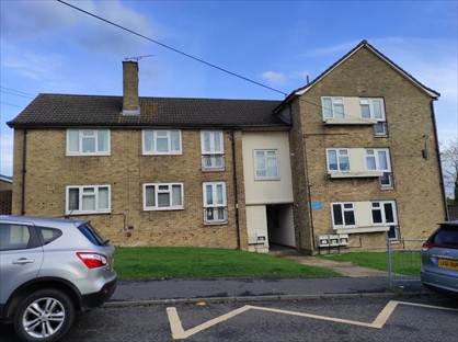 1 Bed Flat, Chace Avenue, EN6