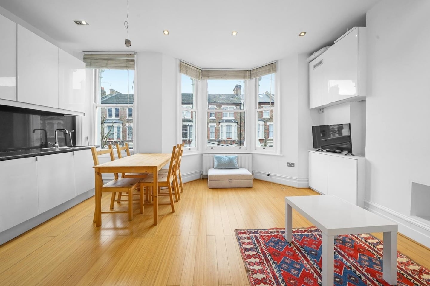 1 Bed Flat, Portnall Road, W9 photo 5