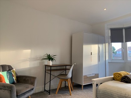 Room in a Shared House, Margate Road, CT12