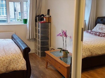 Room in a Shared Flat, Collinson Street, SE1