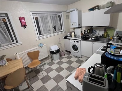 Room in a Shared Flat, Hindley House, N7