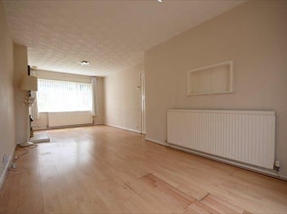 3 Bed Semi-Detached House, Lower Mead Drive, BB12