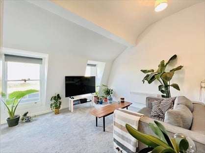 1 Bed Flat, Atlantic Road, SW9