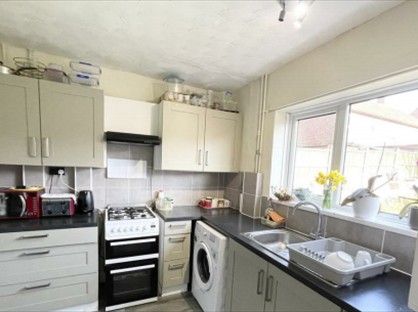 Room in a Shared House, Emsworth Road, ST3