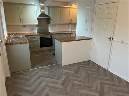 3 Bed Semi-Detached House, Milling Court, NE8