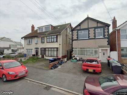 2 Bed Flat, Beach Road, FY5