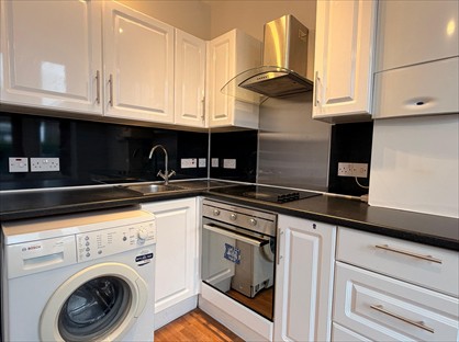 1 Bed Flat, Brigstock Road, CR7