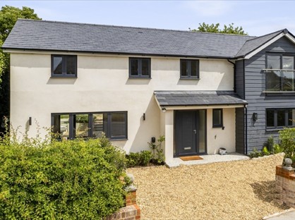 4 Bed Detached House, High Street, SN8