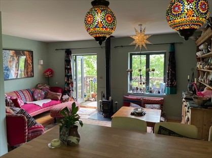 2 Bed Flat, Emerson College, RH18