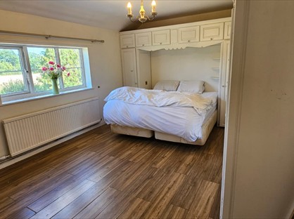 Room in a Shared House, Outaws Cottage, NR35