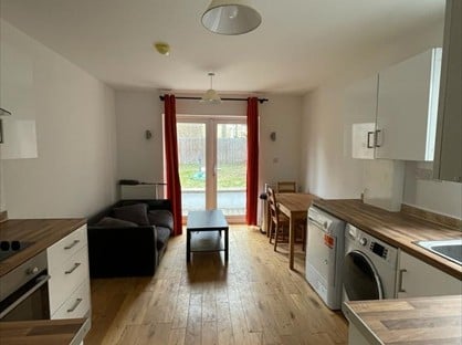 4 Bed Maisonette, Lewisham Way, SE14