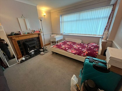 Room in a Shared House, Adelphi Crescent, UB4