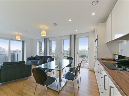 3 Bed Flat, Ivy Point, E3