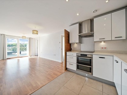2 Bed Flat, Park Road, N8