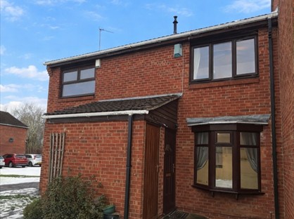 2 Bed Terraced House, Jedburgh Avenue, WV6
