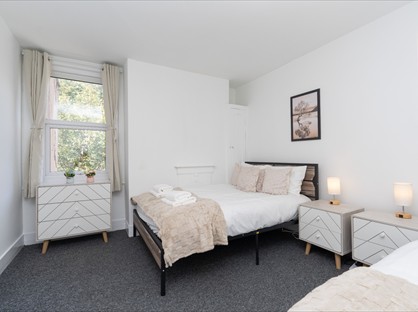 Room in a Shared House, Waverley Road, PO5