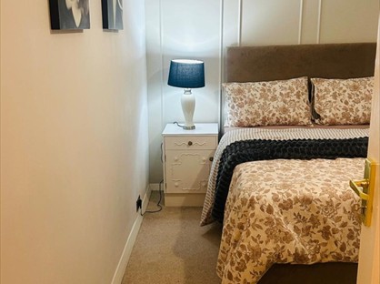 Room in a Shared House, Heath Park Court, RM2