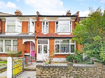 3 Bed Terraced House, Ollerton Road, N11
