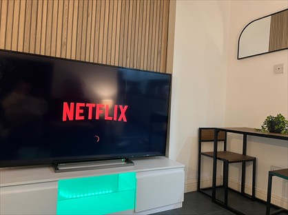 3 Bed Flat, Mount Street, PR1