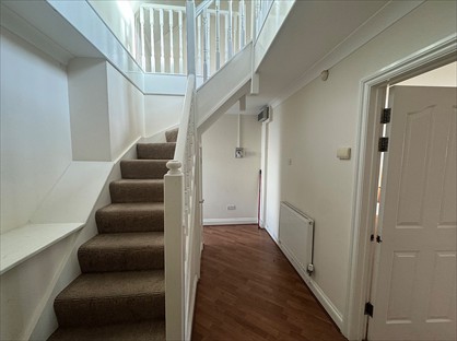 2 Bed Flat, St. Josephs Court, CF14