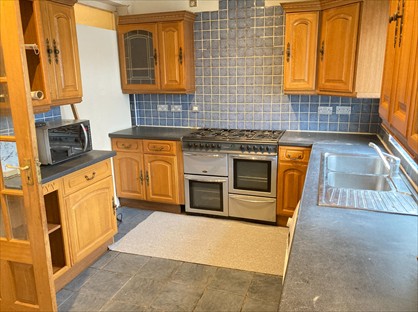 1 Bed Flat, Very Near Westbury Avenue Area, UB1