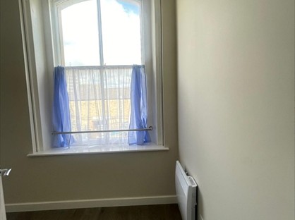 2 Bed Flat, Station Road, WF17