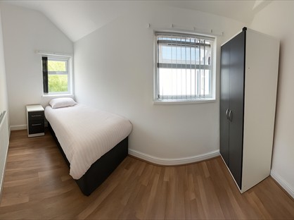 Room in a Shared House, Selsey Road, B17