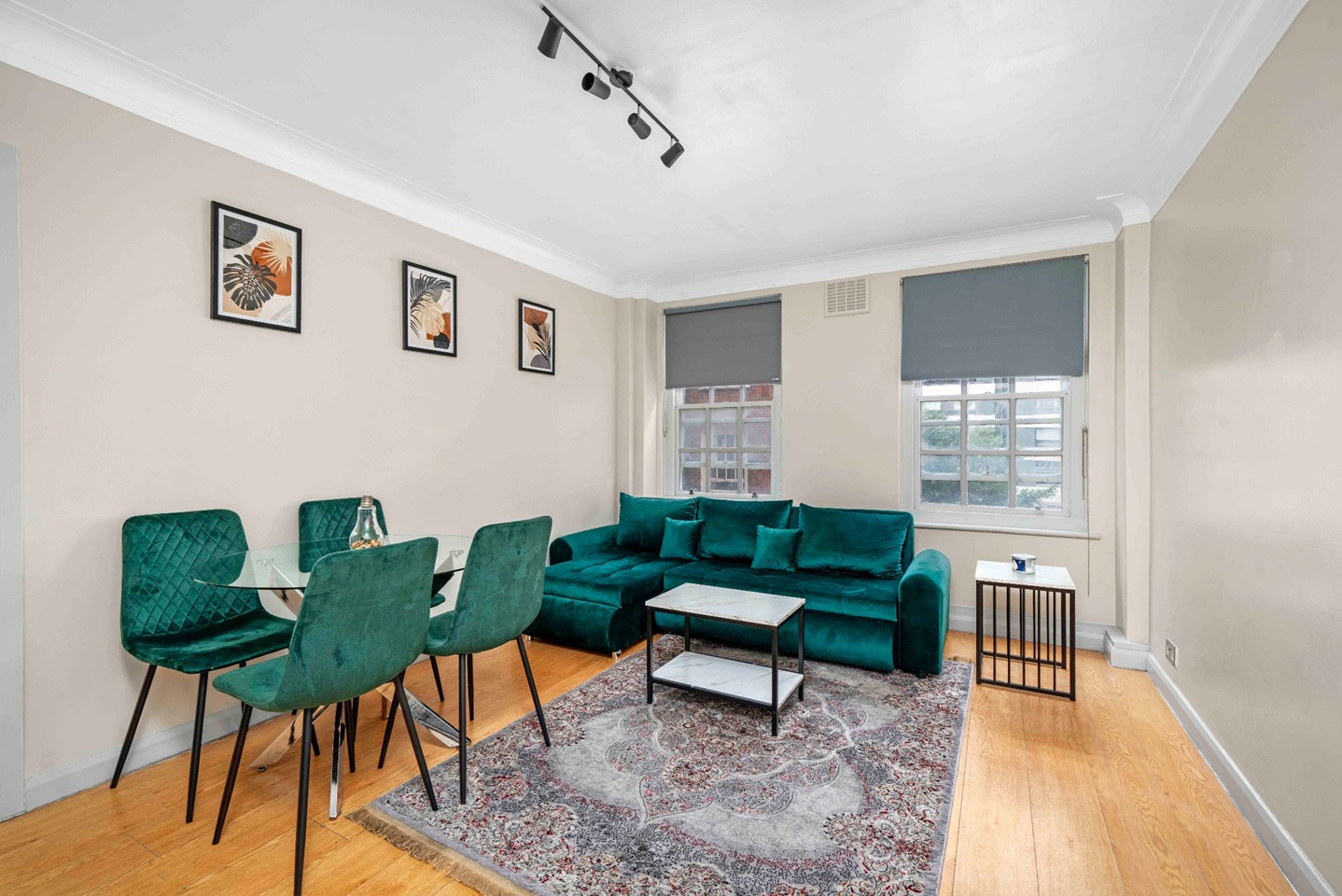 1 Bed Flat, Park West, W2 photo 5
