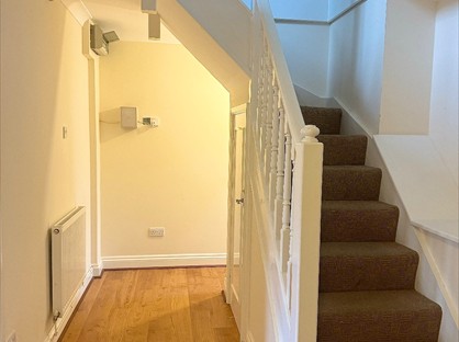 2 Bed Flat, St. Josephs Court, CF14