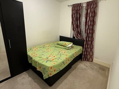 Room in a Shared House, Grange Road, IG1