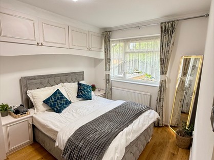 Room in a Shared House, Briar Close, TW12