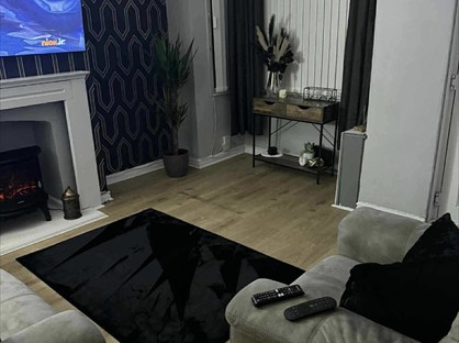 3 Bed Terraced House, Queen Street, ST7