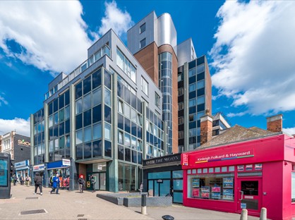 2 Bed Flat, Broadway House, BR1