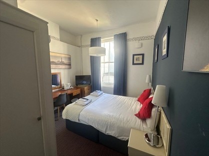 Room in a Shared House, Eastbourne, BN21