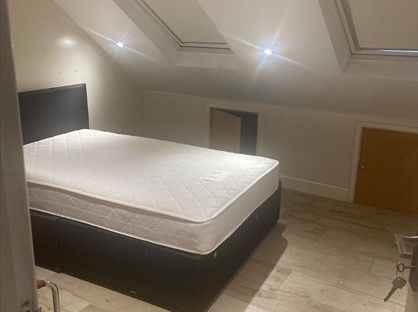 Room in a Shared House, Grasmere Road, SE25