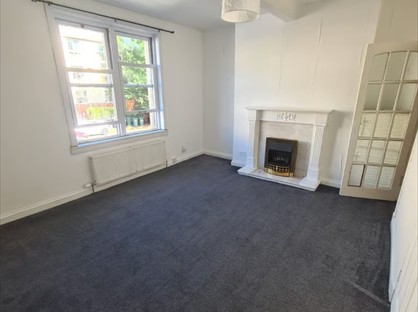 2 Bed Flat, Prestonfield Terrace, EH16