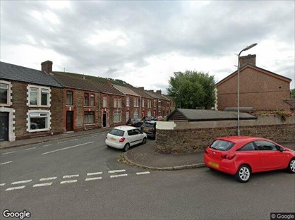 3 Bed End Terrace, Park View, SA13